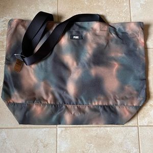 Brand new, Victoria’s Secret Pink tote bag. Black and tan tie-dyed.
